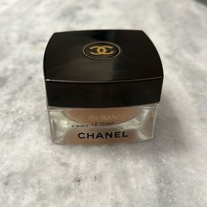 Chanel Sublimage foundation Beige Rose 32